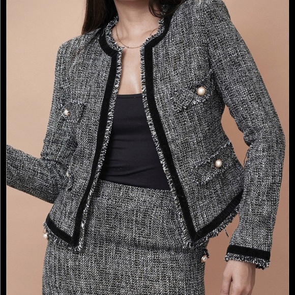 fab'rik Jackets & Blazers - fab'rik Elegant Black - Cream - Gold Tweed Blazer | NEW | Size M